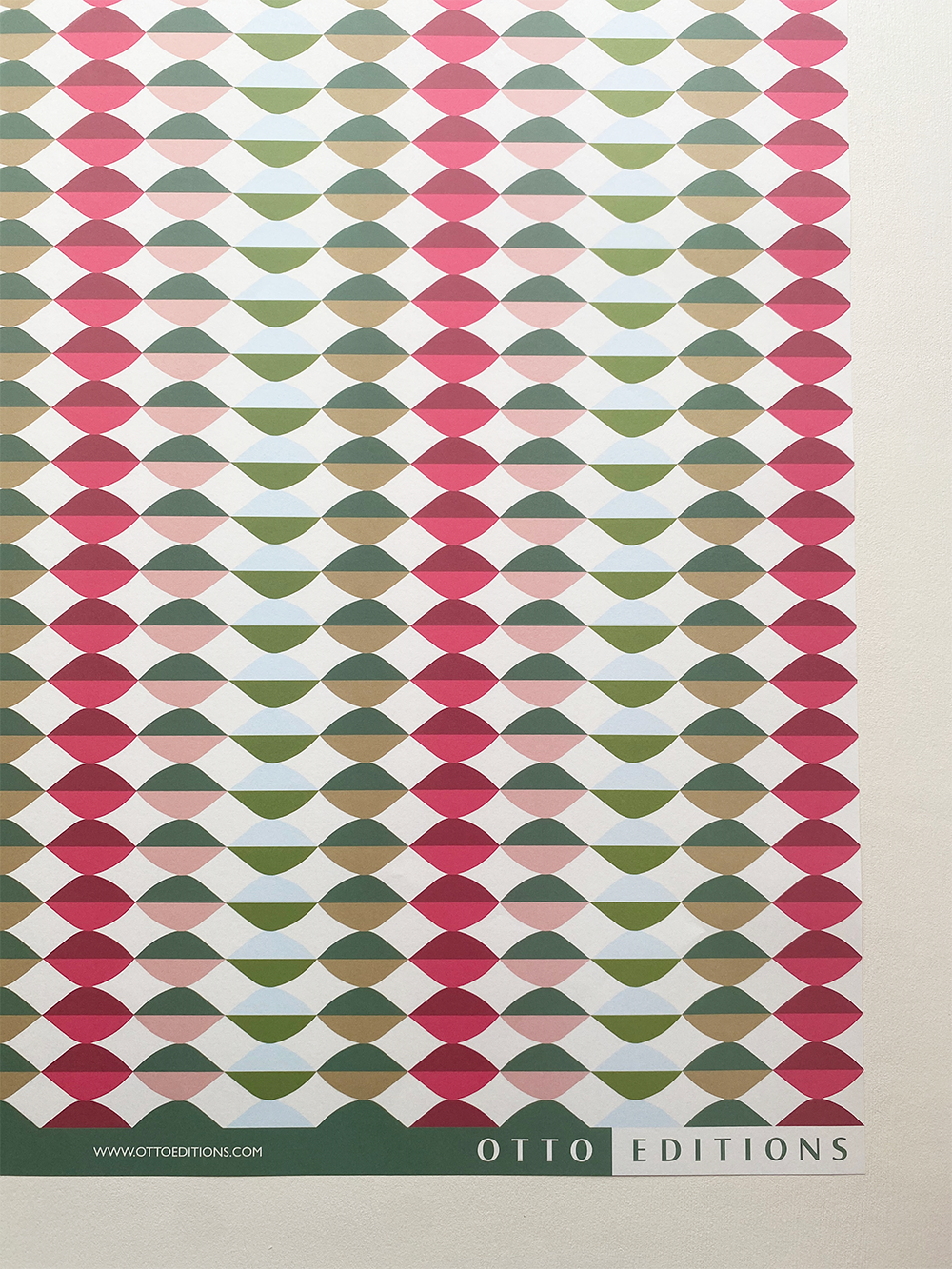 Wrapping Paper - No.13 - Harlequin