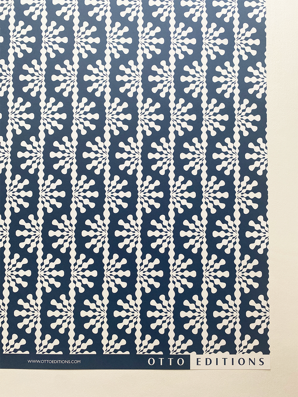 Wrapping Paper - No.14 - Wiggle Wave