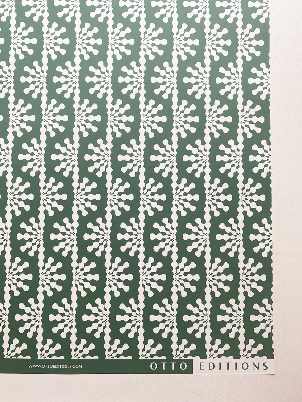 Wrapping Paper - No.14 - Wiggle Wave